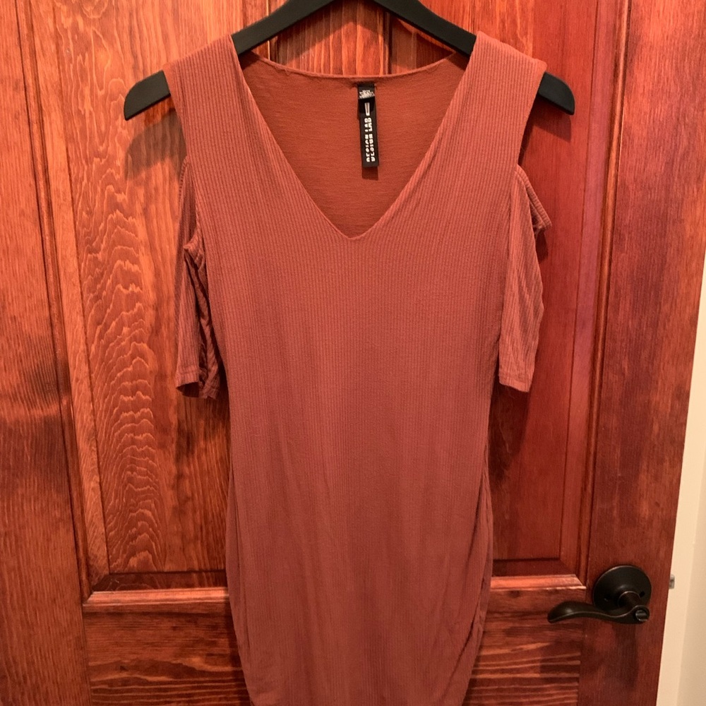 Mini open shoulder dress